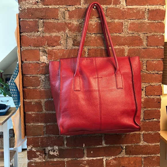 Red Leather Banana Republic Tote - Picture 3 of 10